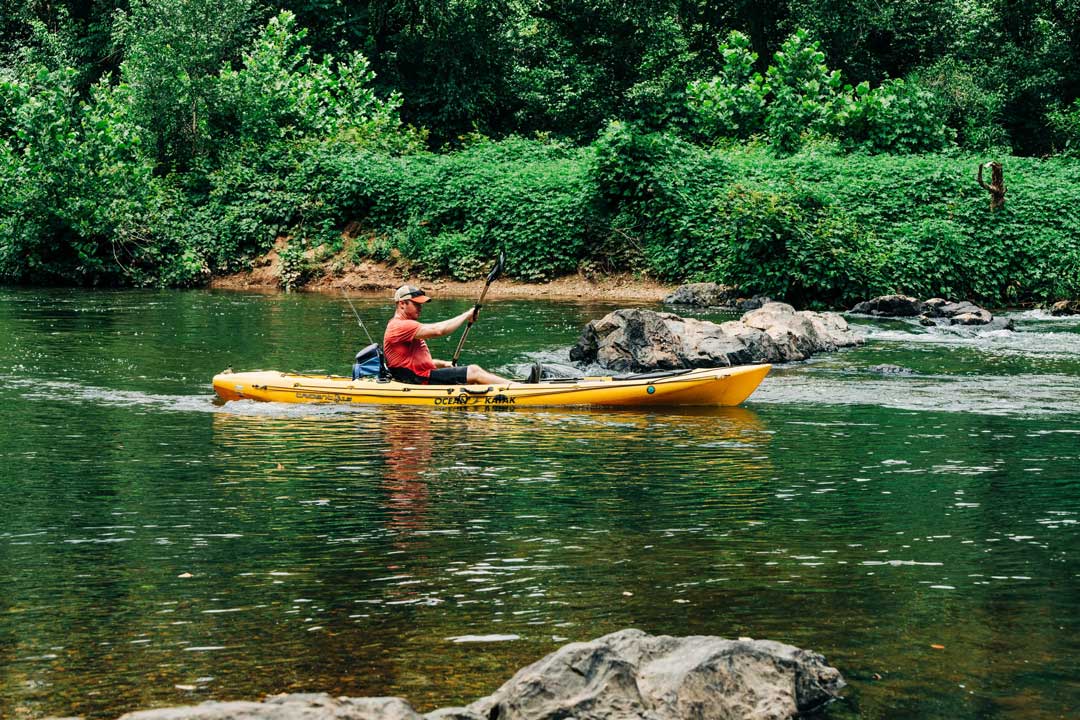 Float & Sip 1 Kayaking the river