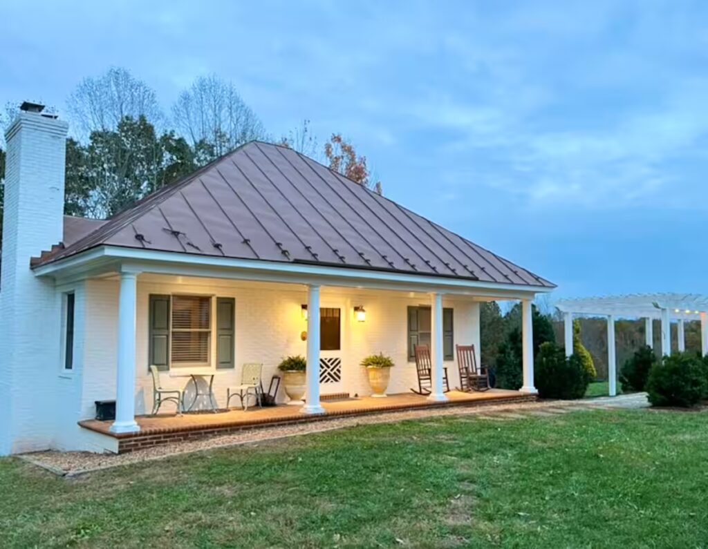 The Cottage at Hardware Hills Vineyard 2 HH a1b61701 3f24 44e6 9e50 23e67d44afa8