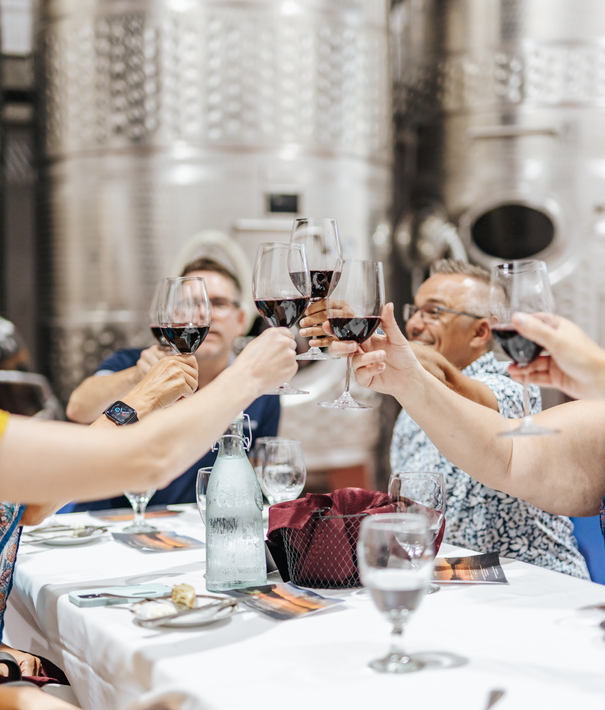 WineDinnerToast-0VRy7w